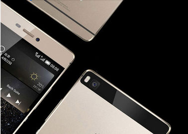 5 インチ スクリーン MT6572 アンドロイド 4.4 P8 が付いているホワイト メタルの Smartphones は中心の二倍になります